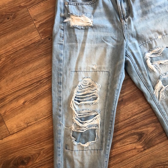 DISTRESSED MOM JEANS - Picture 6 of 6